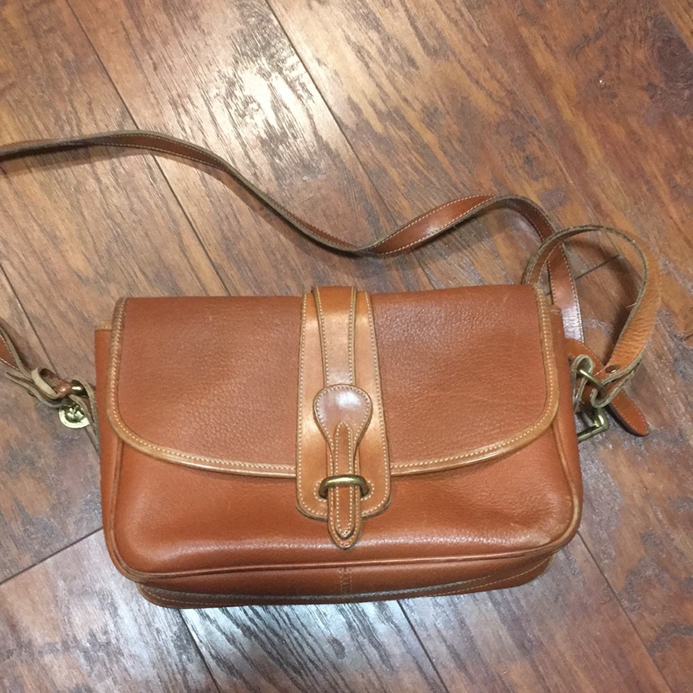 Dooney and Bourke handbag with shoulder strap